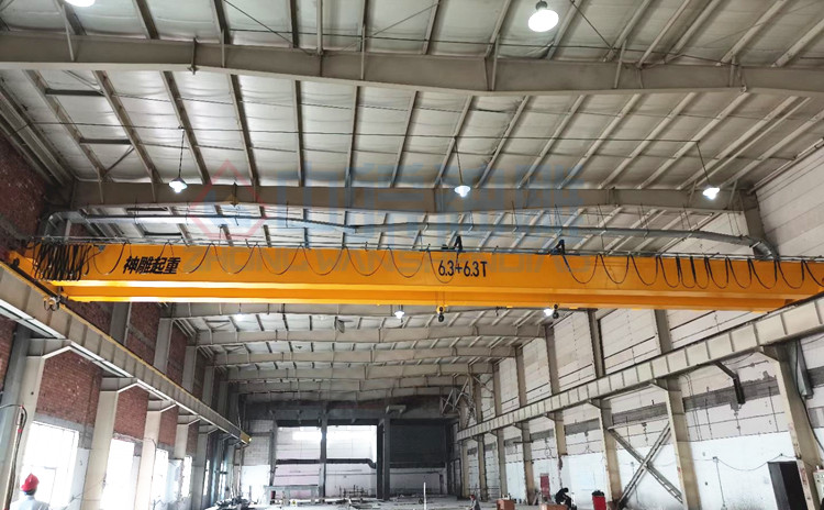 双梁双小车起重机